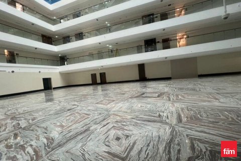 Shop in Bur Dubai, Dubai 728.5 sq.m. № 99579 - photo 17