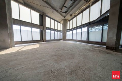 Shop in Bur Dubai, Dubai 728.5 sq.m. № 99579 - photo 11