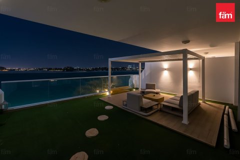 Снять в аренду квартиру в Пальме Джумейре, Дубай: 1 спальня, 128.8м², № 99578 - фото 12