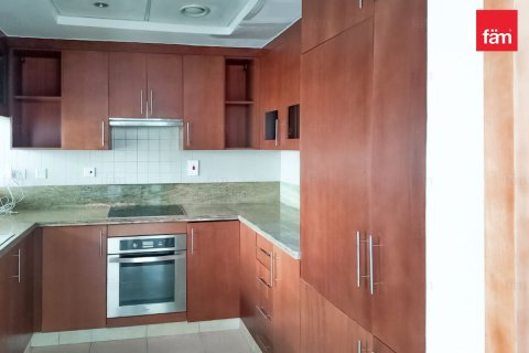 Apartment in The Views, Dubai 2 bedrooms, 127.9 sq.m. № 99581 - photo 4