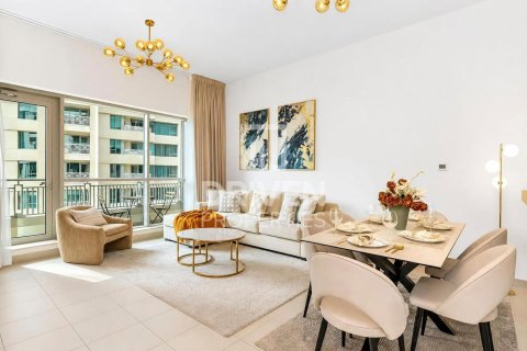 Apartment in Boulevard Central Towers, Downtown Dubai (Downtown Burj Dubai), Dubai 2 bedrooms, 117.52 sq.m. № 129192 - photo 4