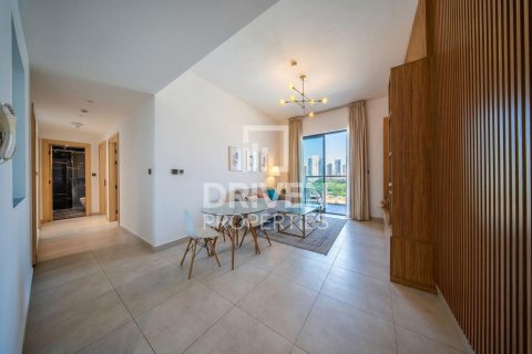 Apartment in District 15, Jumeirah Village Circle, Dubai 3 bedrooms, 121.05 sq.m. № 129193