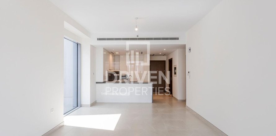 Квартира в Аль-Васле, Дубай, 2 спальни, 125.42м², № 142652