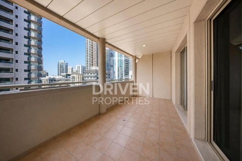 Apartment in Dream Towers, Dubai Marina, Dubai 1 bedroom, 72.37 sq.m. № 142651 - photo 14