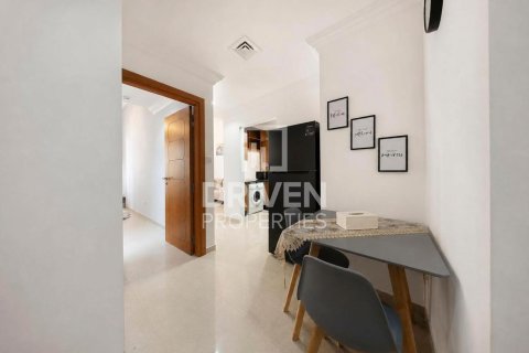 Apartment in Dream Towers, Dubai Marina, Dubai 1 bedroom, 72.37 sq.m. № 142651 - photo 5