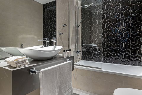 Apartment in AG 5 TOWER in Business Bay, Dubai studio, 58 sq.m. № 30057 - photo 3