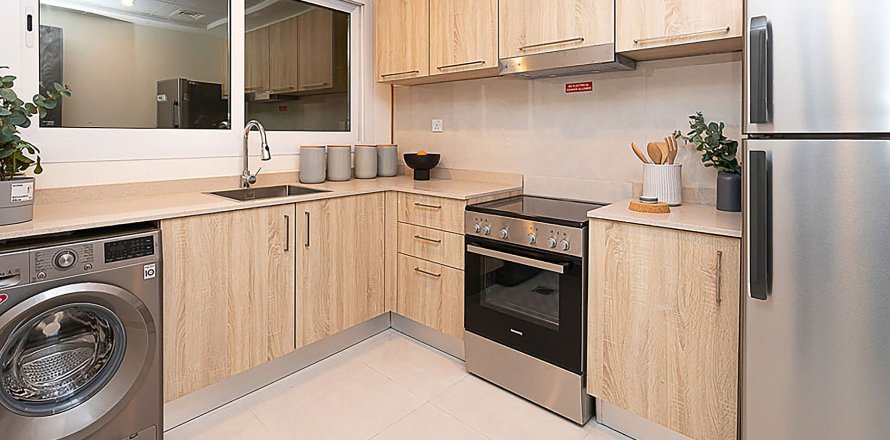 Apartment in AG 5 TOWER in Business Bay, Dubai 2 bedrooms, 141 sq.m. № 30054