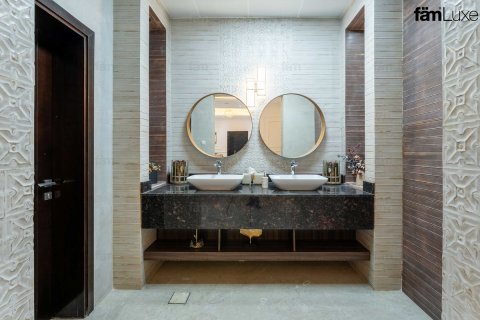 Villa à Umm Al Sheif, Dubai, 7 chambres, 1393.5 m², № 99941 - photo 30