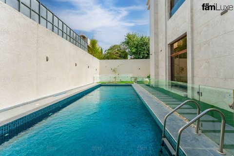 Villa à Umm Al Sheif, Dubai, 7 chambres, 1393.5 m², № 99941 - photo 15