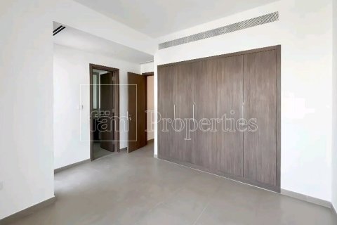 Снять в аренду виллу в Tilal Al Ghaf, Дубай: 4 спальни, 231.6м², № 99943 - фото 6