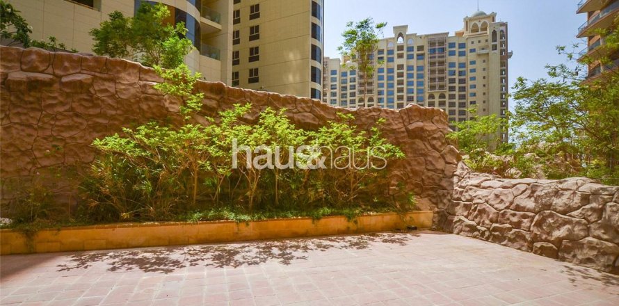 Apartment in Palm Jumeirah, Dubai 1 bedroom, 118 sq.m. № 45230