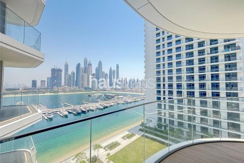 Apartment in EMAAR Beachfront, Dubai Harbour, Dubai 2 bedrooms, 112 sq.m. № 45231 - photo 1