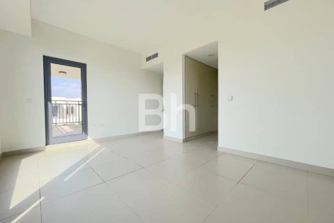 Снять в аренду виллу в Дубай Хилс Эстейт, Дубай: 5 спален, 254м², № 23354 - фото 2