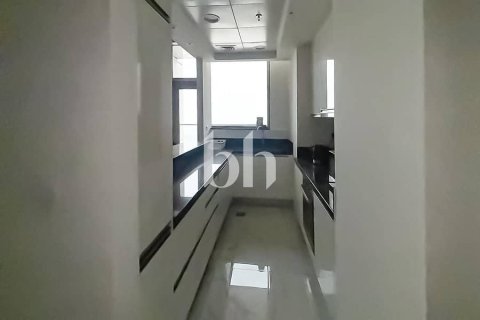 Apartment in Business Bay, Dubai 2 bedrooms, 140 sq.m. № 56511 - photo 11