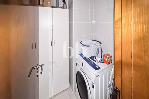 Apartment in Business Bay, Dubai 2 bedrooms, 140 sq.m. № 56511 - photo 7