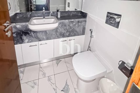 Apartment in Business Bay, Dubai 2 bedrooms, 140 sq.m. № 56511 - photo 5