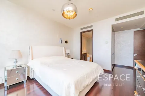 Apartamento en Downtown Dubai (Downtown Burj Dubai), Dubai, 3 dormitorios, 247 m², № 123054 - foto 13