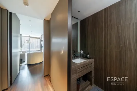 Apartamento en ARMANI RESIDENCES en Burj Khalifa, Dubai, 1 dormitorio, 98 m², № 123057 - foto 16