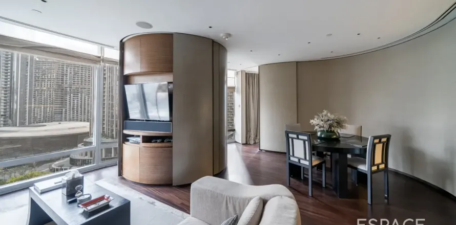 Apartamento en ARMANI RESIDENCES en Burj Khalifa, Dubai, 1 dormitorio, 98 m², № 123057