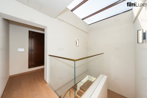 Villa à Palm Jumeirah, Dubai, 5 chambres, 682.4 m², № 96205 - photo 10