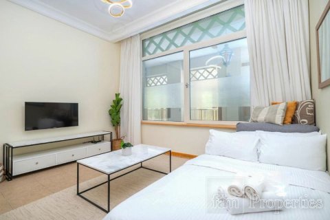 Apartment in Palm Jumeirah, Dubai 1 bedroom, 66.9 sq.m. № 48917 - photo 2