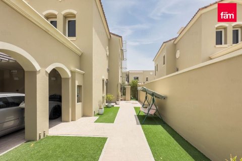 Adosado en Dubai, 3 dormitorios, 248.4 m², № 48918 - foto 7