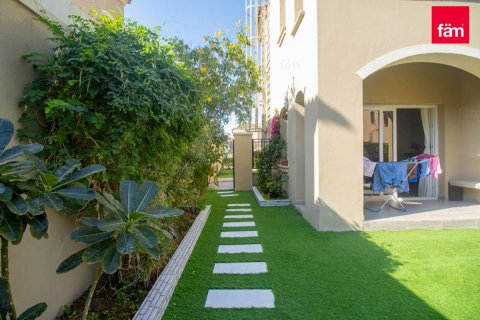 Adosado en Dubai, 3 dormitorios, 248.4 m², № 48918 - foto 11