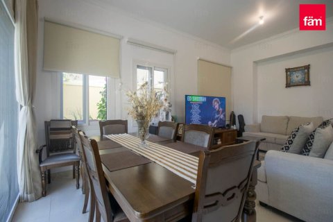 Adosado en Dubai, 3 dormitorios, 248.4 m², № 48918 - foto 9