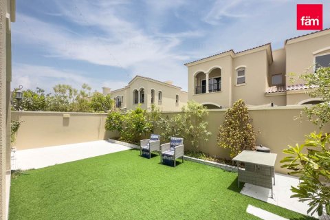 Adosado en Dubai, 3 dormitorios, 248.4 m², № 48918 - foto 6