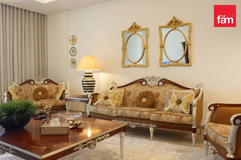 Apartment in Al Wasl, Dubai 2 bedrooms, 136.3 sq.m. № 49984 - photo 1