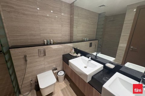 Apartment in Business Bay, Dubai 2 bedrooms, 82.8 sq.m. № 49978 - photo 14