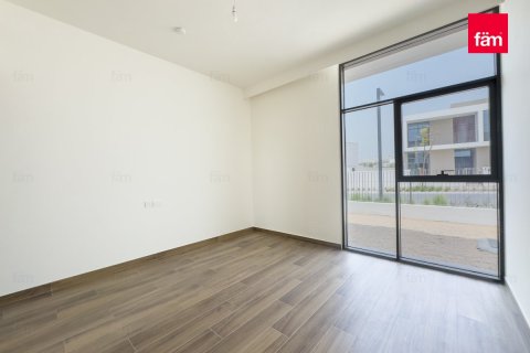 Villa in Al Furjan, Dubai 5 bedrooms, 651.3 sq.m. № 49976 - photo 18