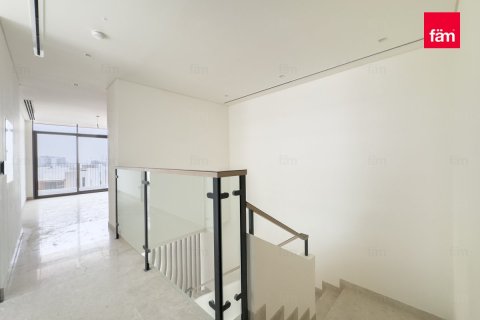 Villa in Al Furjan, Dubai 5 bedrooms, 651.3 sq.m. № 49976 - photo 23