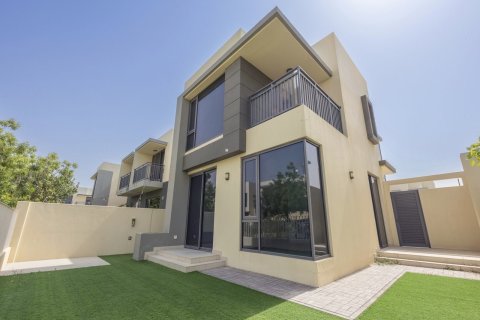 تاون هاوس في دائرة قرية جميرا, دبي 4 غرف نوم, 229 م² رقم 97206 - صورة 2