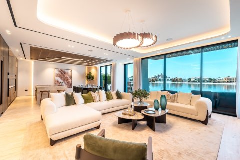 Villa en Palm Jumeirah, Dubai, 5 dormitorios, 799 m², № 97198 - foto 3