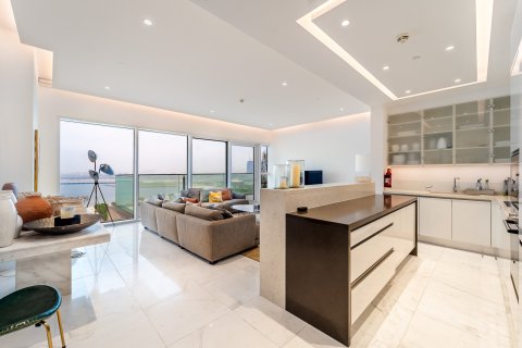 Apartment in Dubai Marina, Dubai 3 bedrooms, 242 sq.m. № 97203 - photo 4