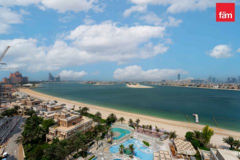 Appartement à Palm Jumeirah, Dubai, 3 chambres, 219.9 m², № 40435 - photo 1