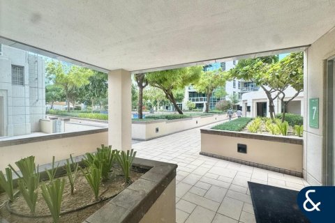 Apartment in Downtown Dubai (Downtown Burj Dubai), Dubai 1 bedroom, 81 sq.m. № 75662 - photo 7