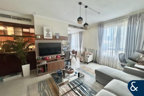 Apartment in Downtown Dubai (Downtown Burj Dubai), Dubai 1 bedroom, 81 sq.m. № 75662 - photo 2