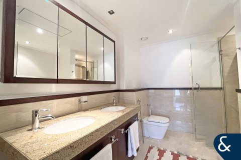 Apartamento en Downtown Dubai (Downtown Burj Dubai), Dubai, 2 dormitorios, 145 m², № 75664 - foto 9