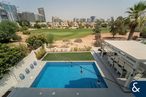 Купить виллу в Victory Heights, Dubai Sports City, Дубай: 5 спален, 446м², № 75665 - фото 20