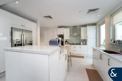 Купить виллу в Victory Heights, Dubai Sports City, Дубай: 5 спален, 446м², № 75665 - фото 6