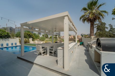 Купить виллу в Victory Heights, Dubai Sports City, Дубай: 5 спален, 446м², № 75665 - фото 17