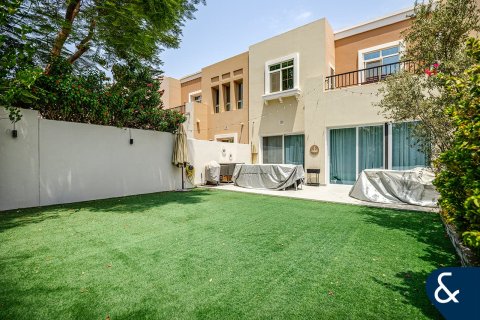 Villa à Dubai, 4 chambres, 244 m², № 75667 - photo 20