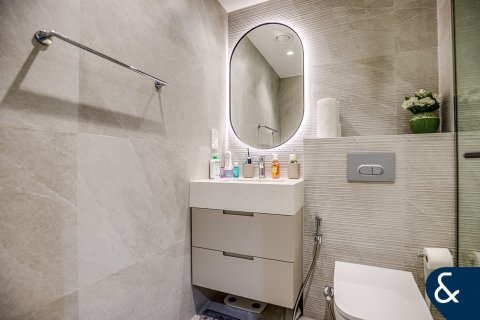 Villa à Dubai, 4 chambres, 244 m², № 75667 - photo 12