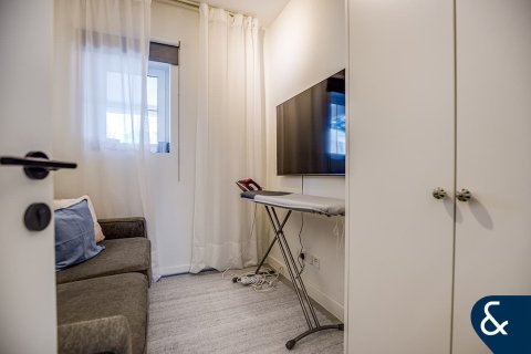 Villa à Dubai, 4 chambres, 244 m², № 75667 - photo 18