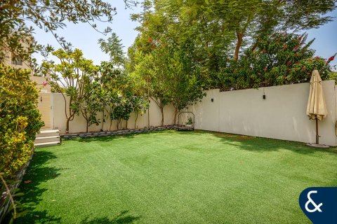 Villa à Dubai, 4 chambres, 244 m², № 75667 - photo 21