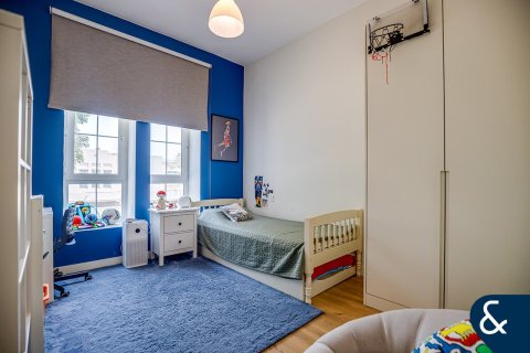 Villa à Dubai, 4 chambres, 244 m², № 75667 - photo 14