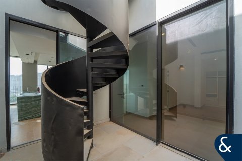 Apartment in KOA Canvas, Mohammad Bin Rashid Gardens, Dubai 2 bedrooms, 304 sq.m. № 75666 - photo 14