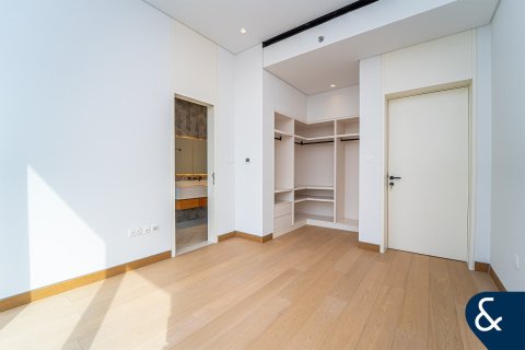 Apartment in KOA Canvas, Mohammad Bin Rashid Gardens, Dubai 2 bedrooms, 304 sq.m. № 75666 - photo 8